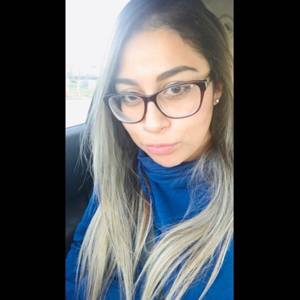 Meet your Posher, Evelyn